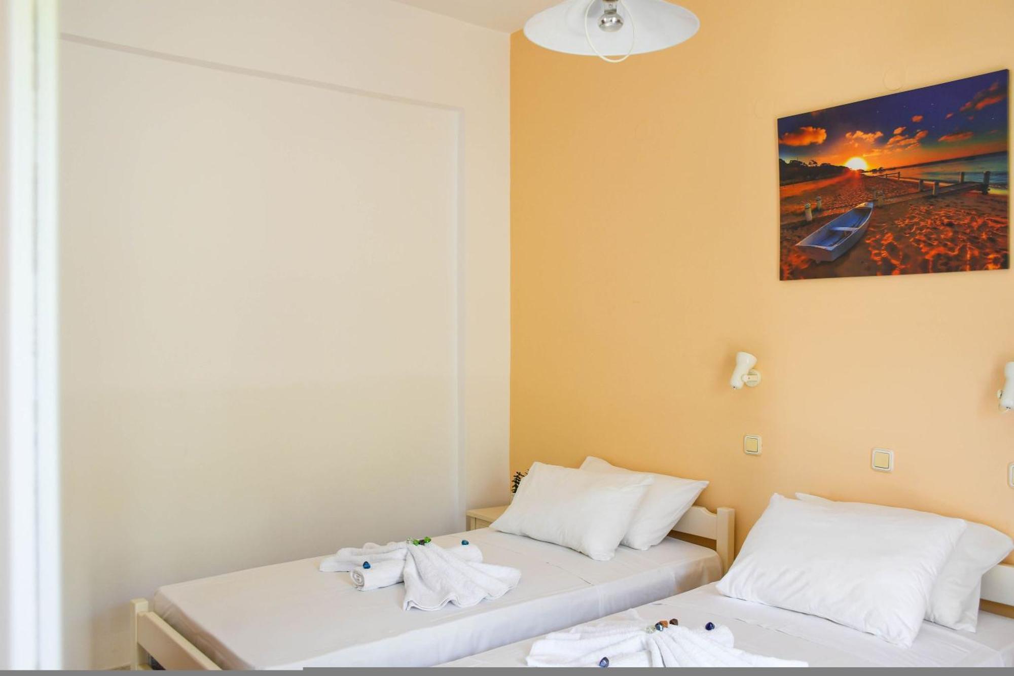 Litinas Apartments With Pool Agia Marina المظهر الخارجي الصورة