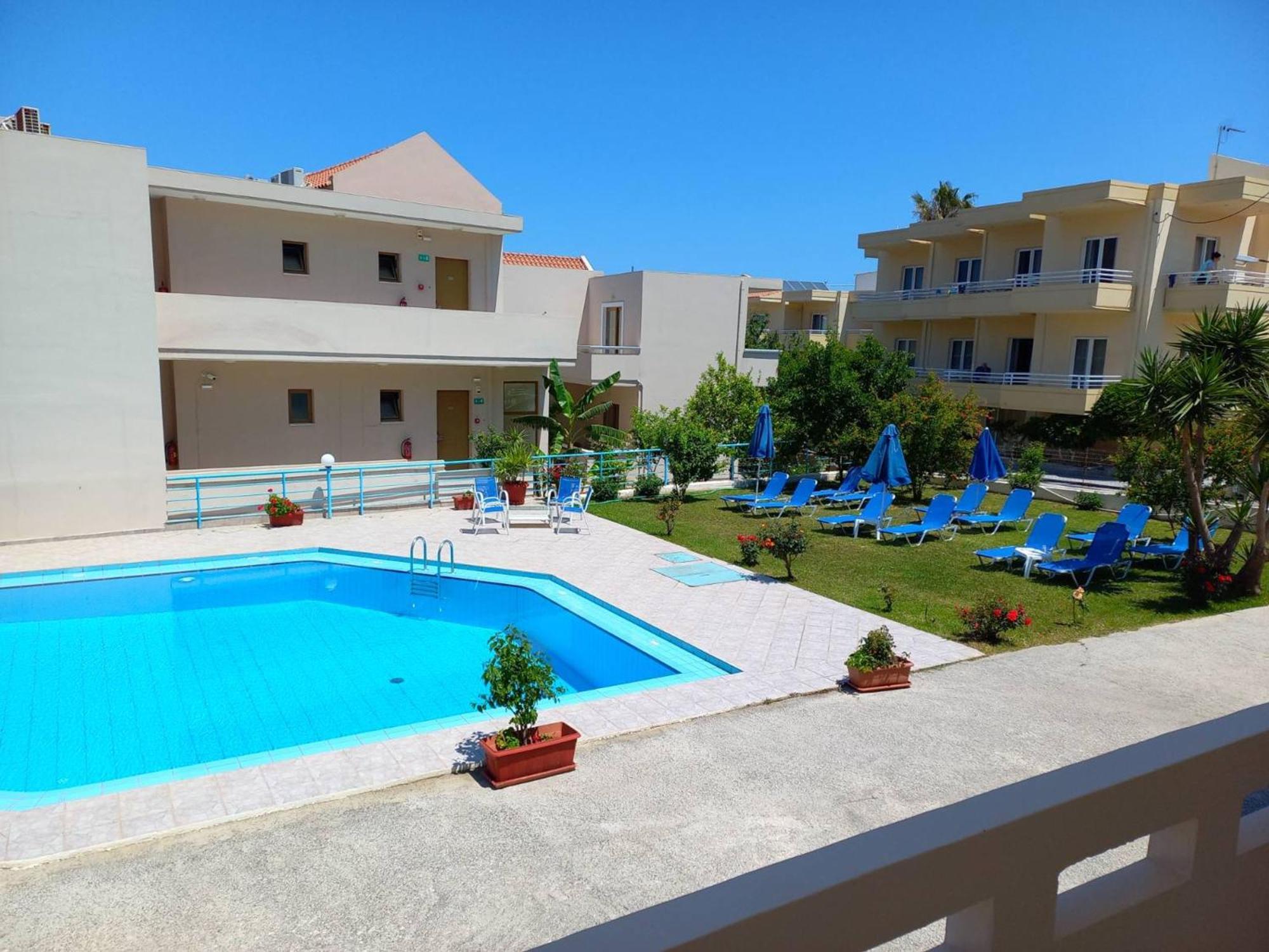 Litinas Apartments With Pool Agia Marina المظهر الخارجي الصورة