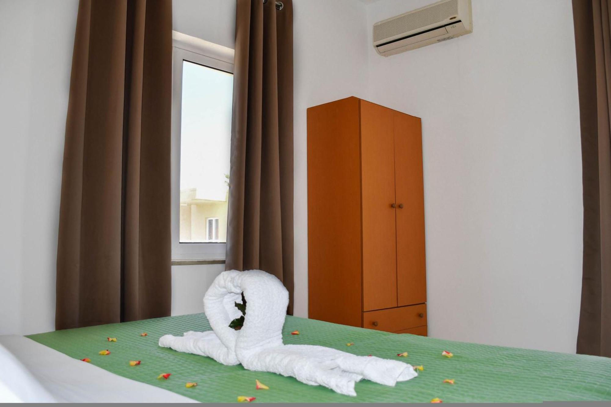 Litinas Apartments With Pool Agia Marina المظهر الخارجي الصورة